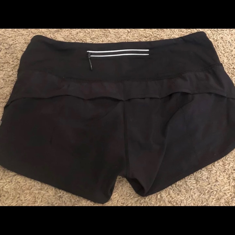 Black speed shorts sz 6 - lululemon